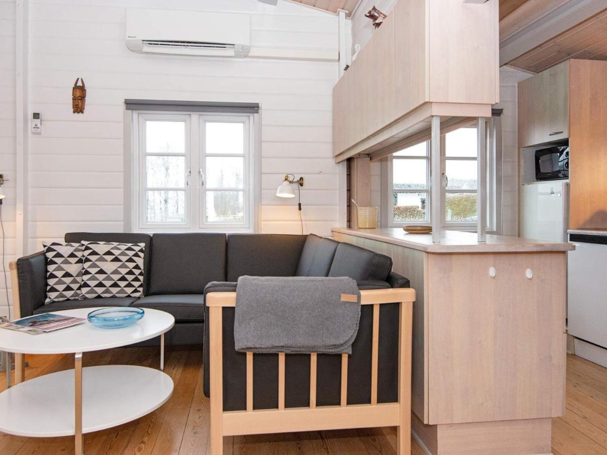 6 Person Holiday Home In Aabenraa Ngoại thất bức ảnh